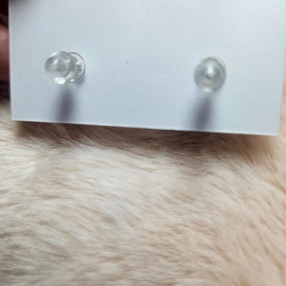 S925 Sterling Silver Pearl Korean & Japanese Chic design Eearrings - Picture 7 of 7